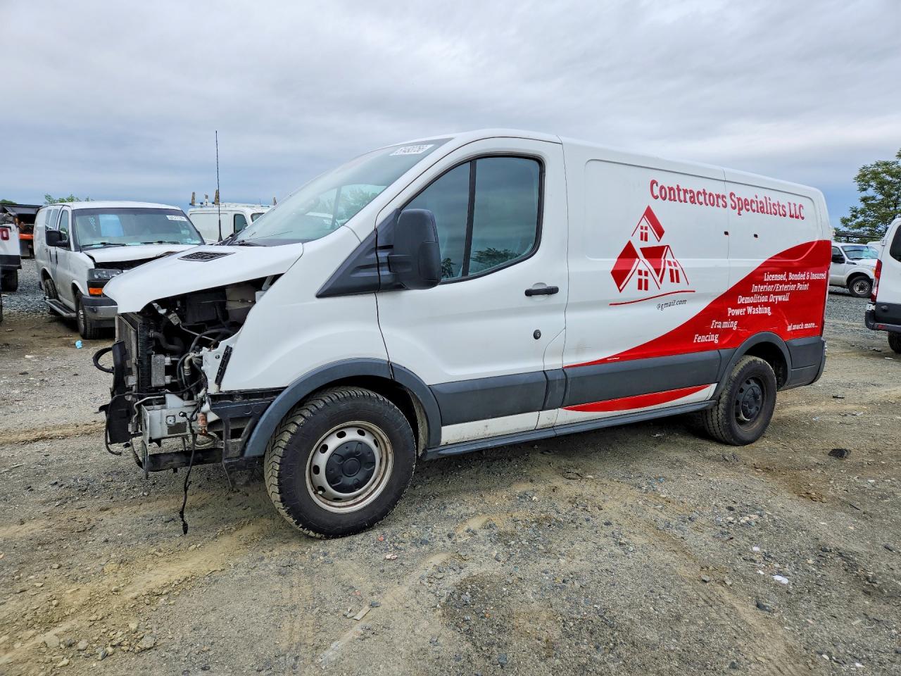 Salvage Ford Transit Image