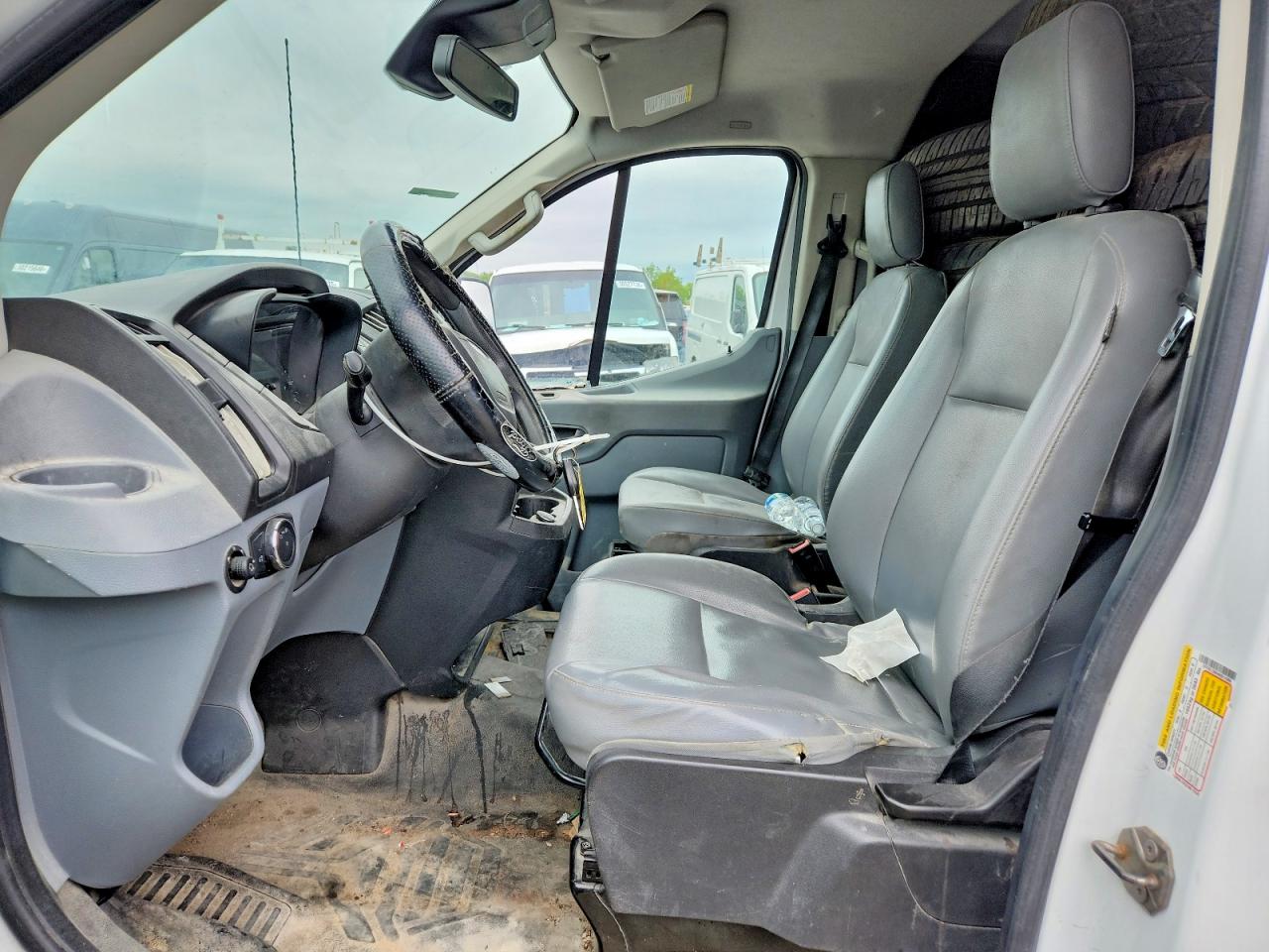 Ford Transit T-150