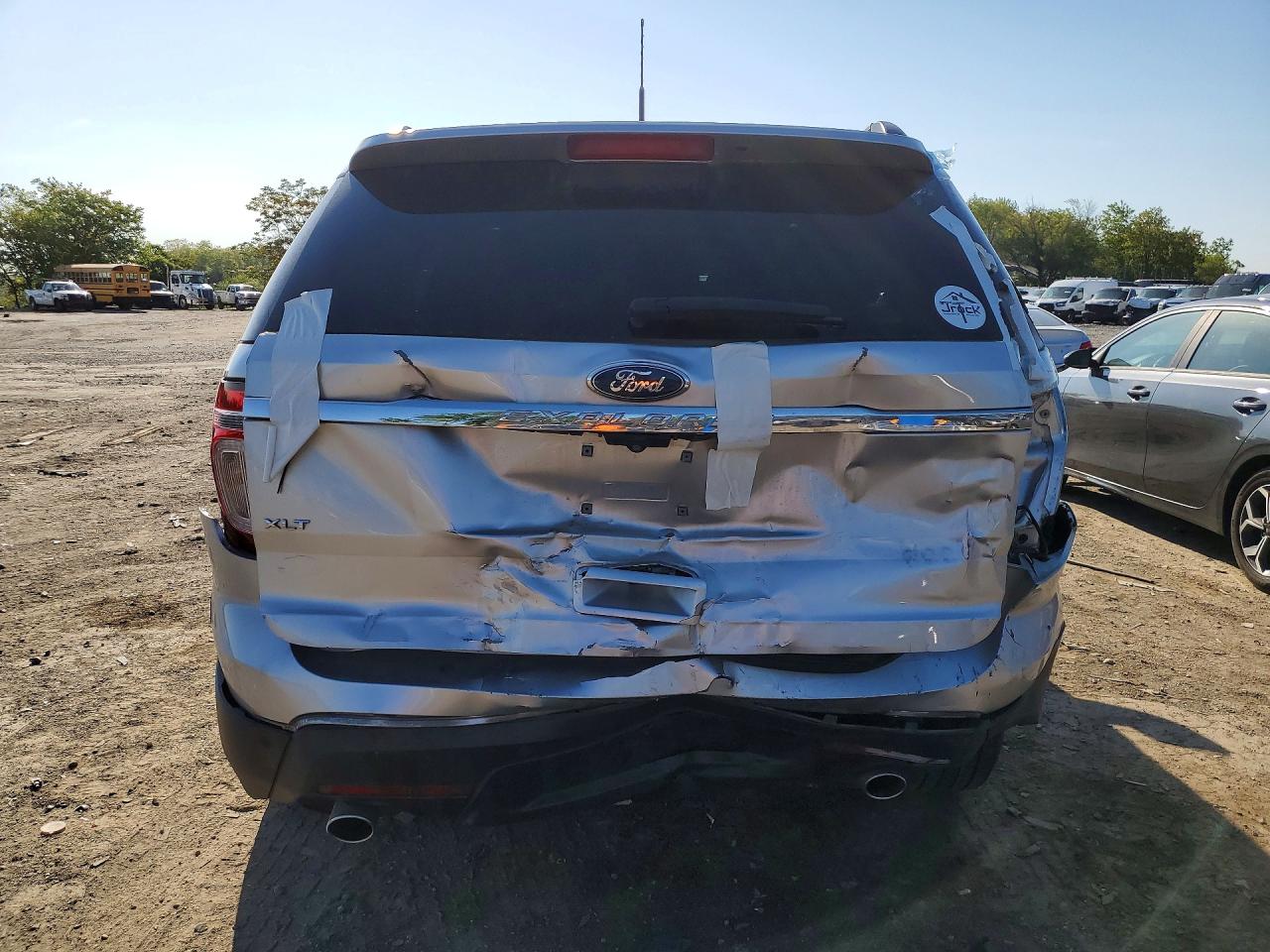 Ford Explorer Xlt