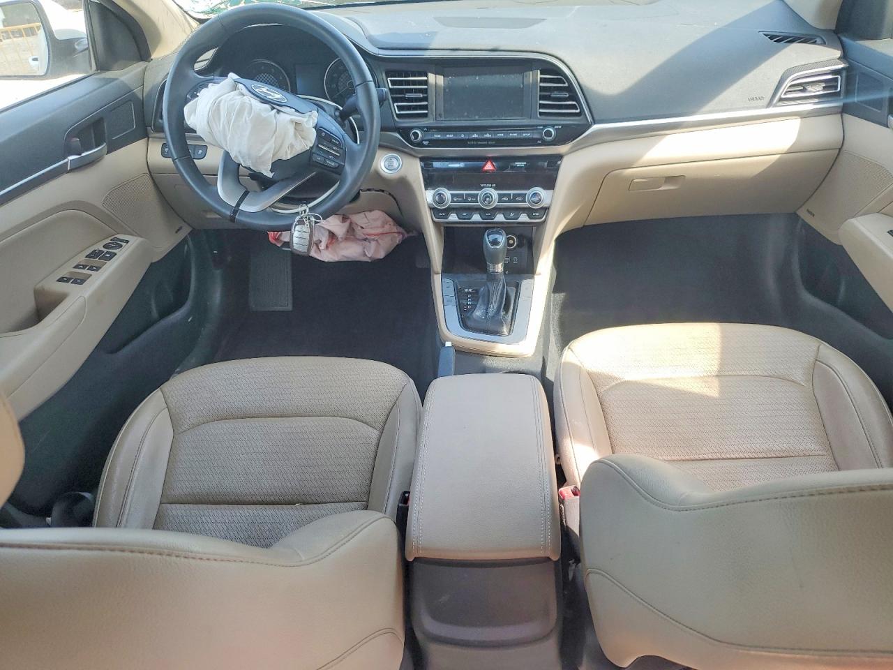 Hyundai ELANTRA Limited