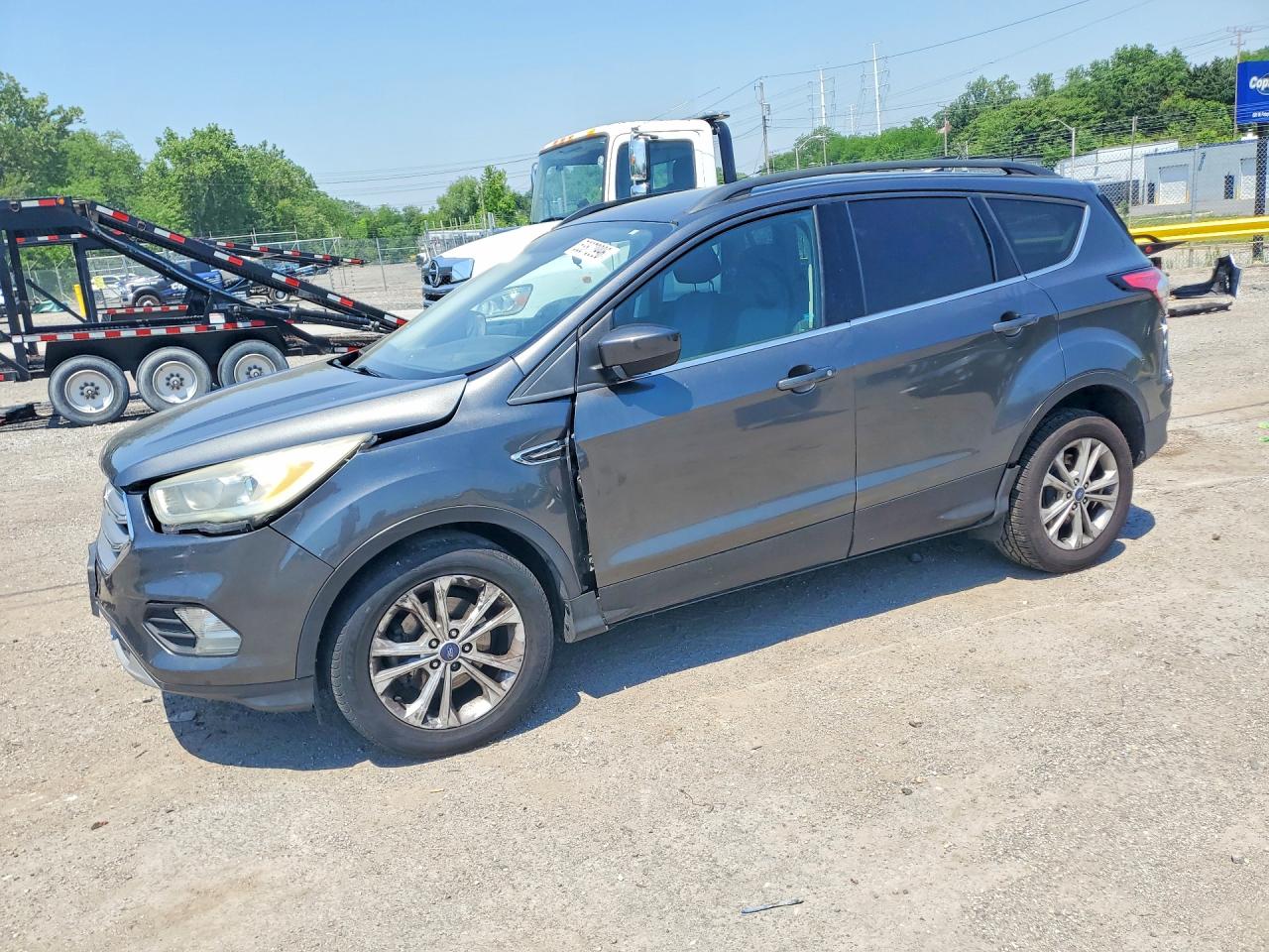 Salvage Ford Escape Image