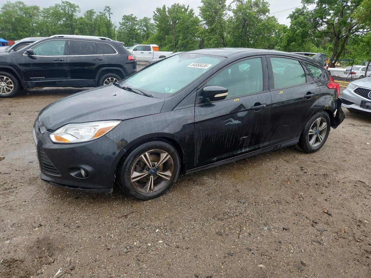 Salvage Ford Focus Image