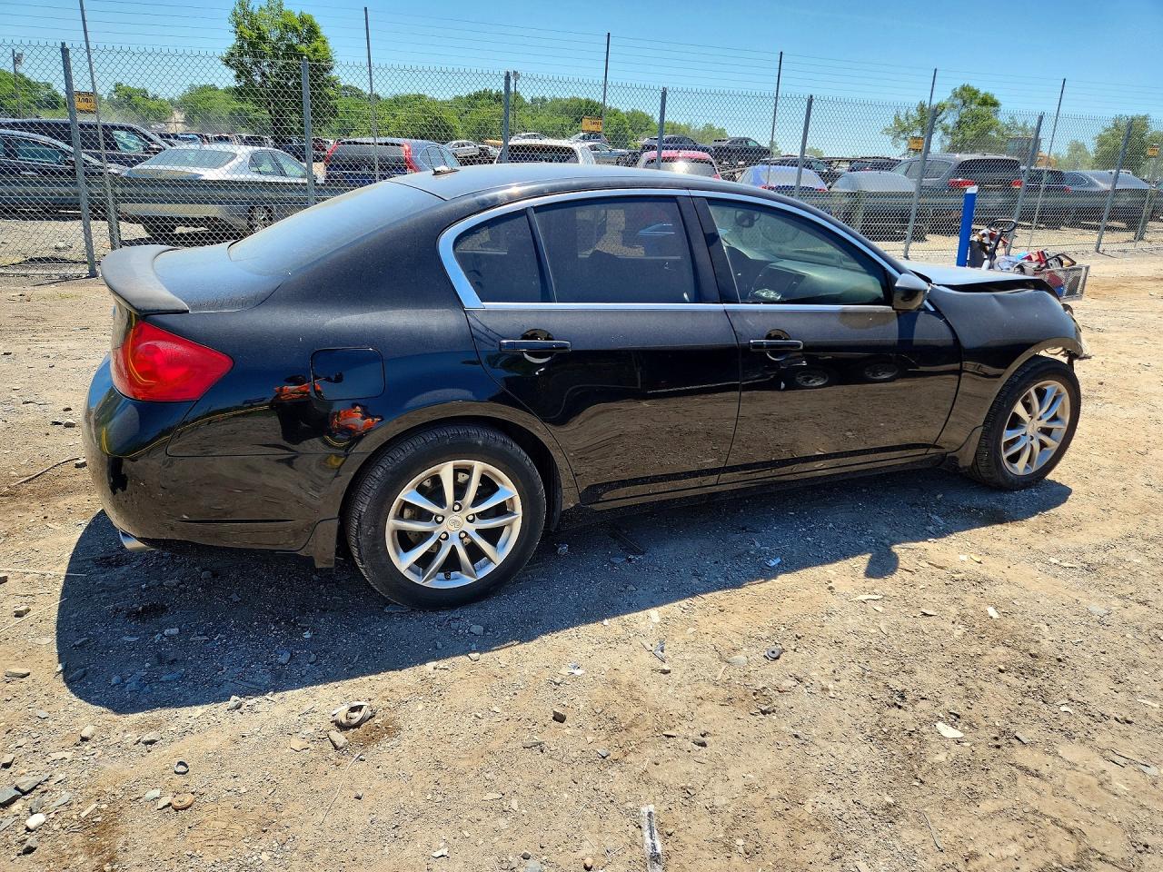 INFINITI G37 X
