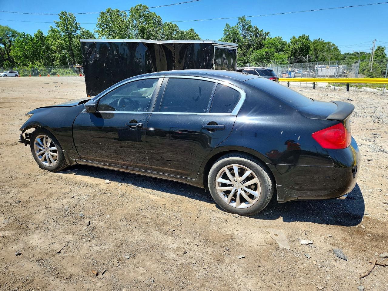 INFINITI G37 X