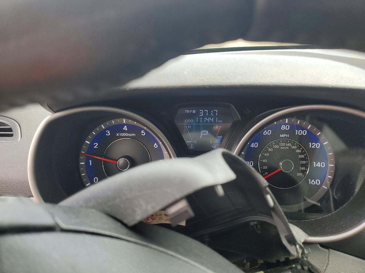 Hyundai ELANTRA Limited