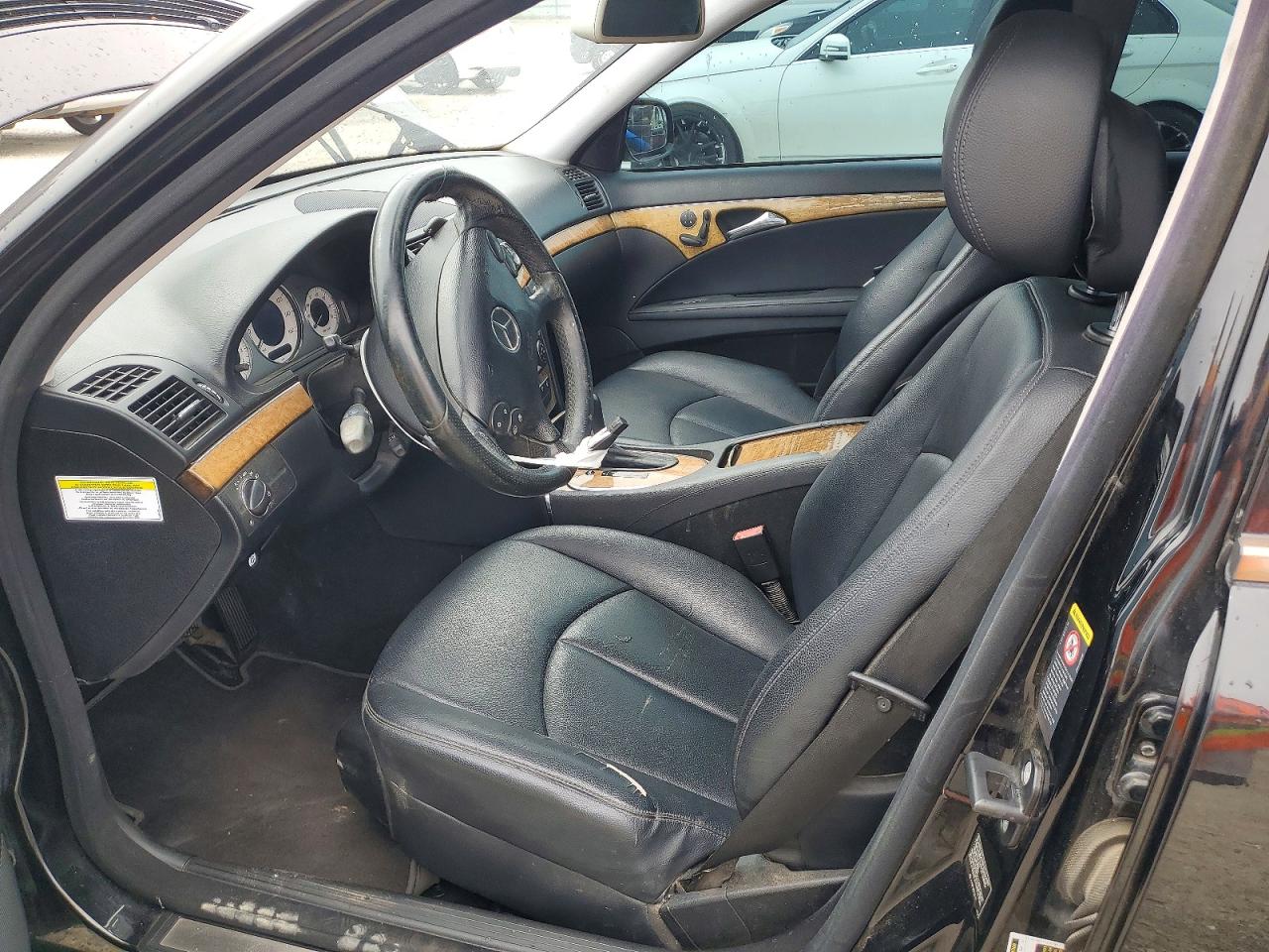 Mercedes-Benz E-Class 350