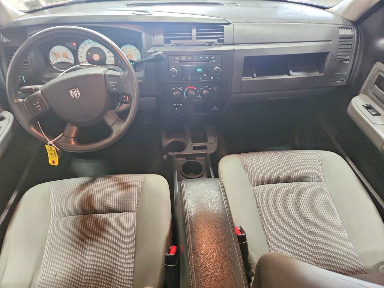 Dodge Dakota Slt