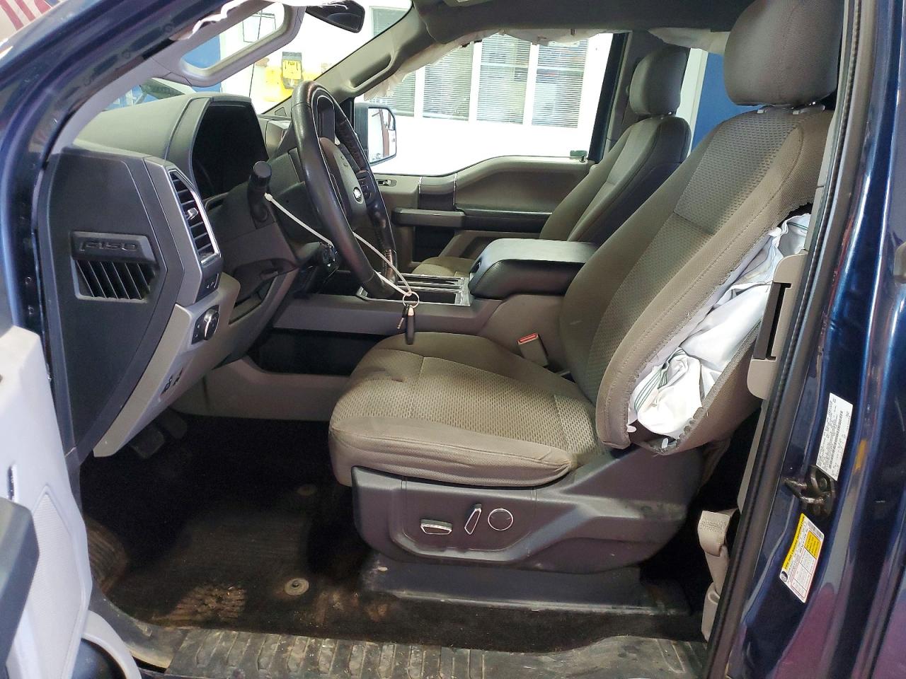 Ford F-150 Super Cab