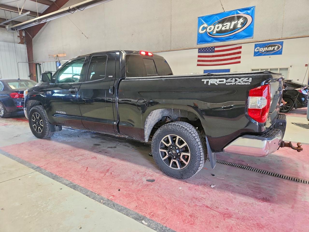 Toyota Tundra Sr5