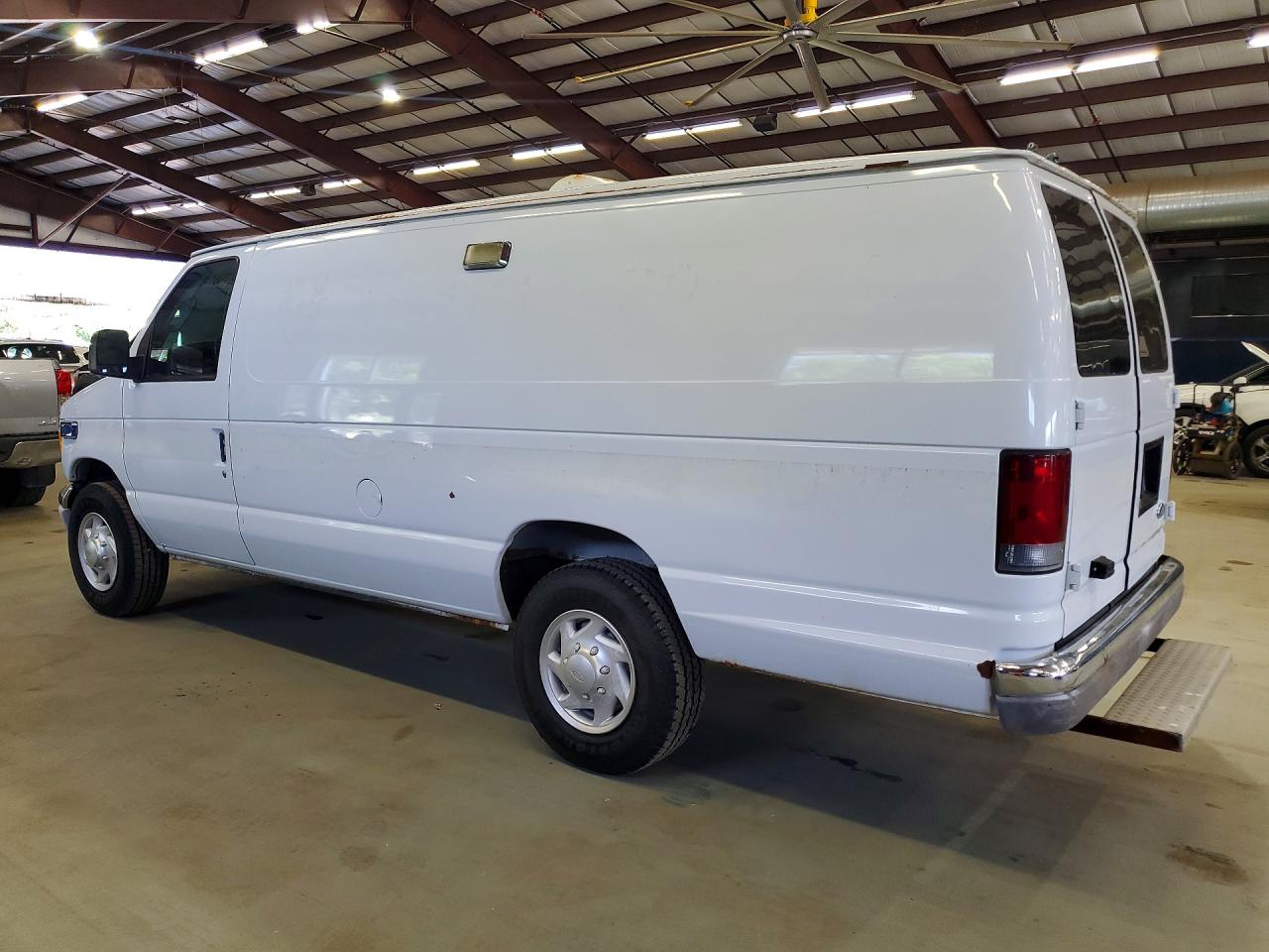 Ford E-350
