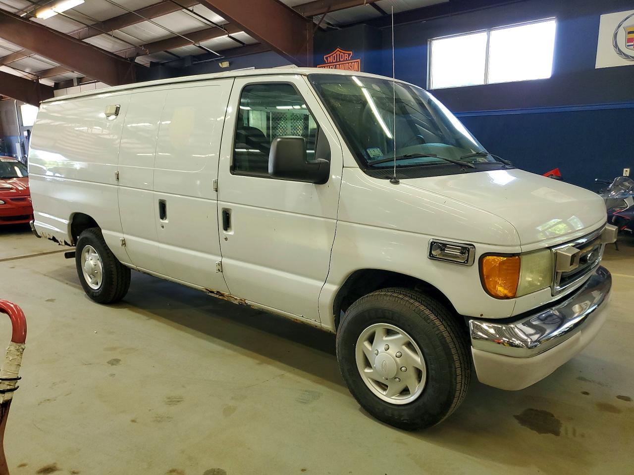 Ford E-350
