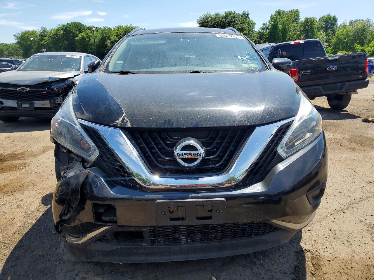 Nissan Murano Sv