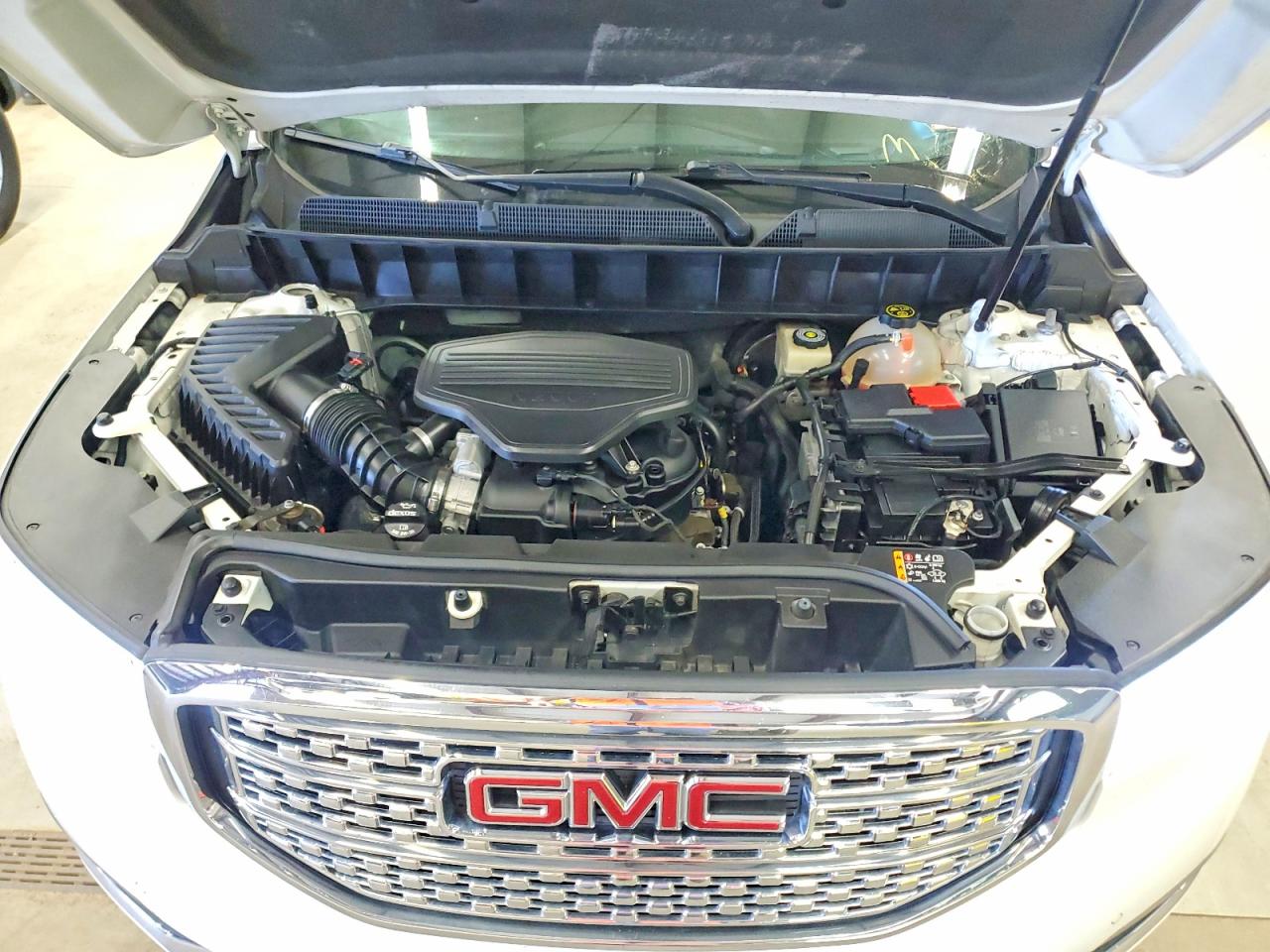 GMC Acadia Denali