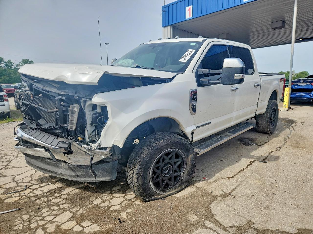 Salvage Ford F-250 Image