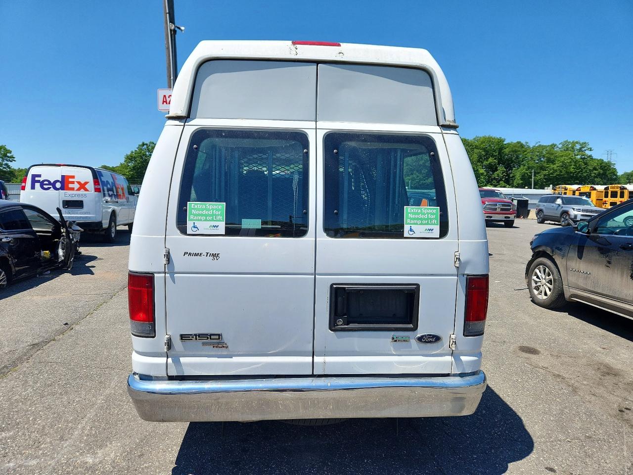 Ford Econoline E150 Van