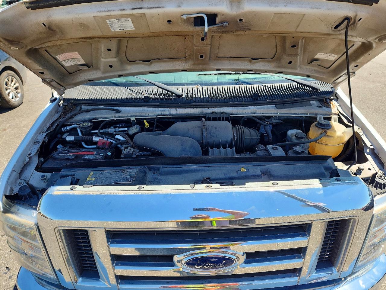Ford Econoline E150 Van