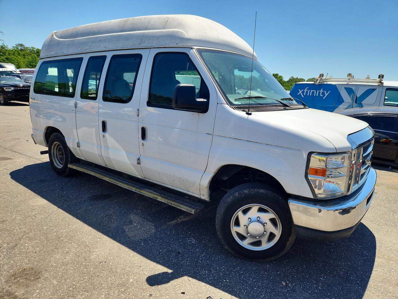 Ford Econoline E150 Van
