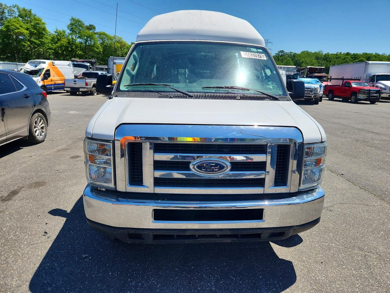Ford Econoline E150 Van