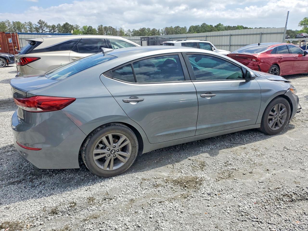 Hyundai ELANTRA Sel