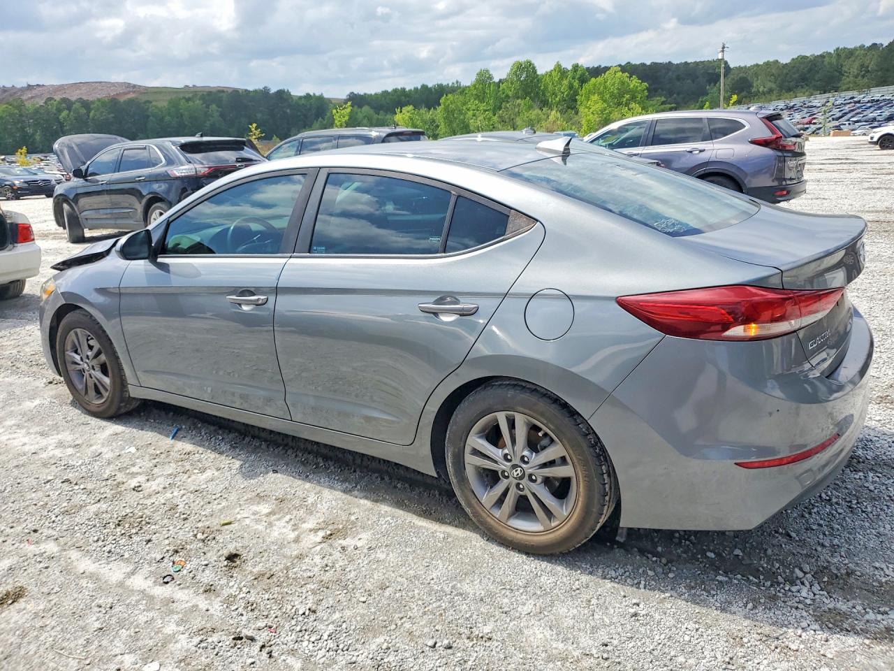 Hyundai ELANTRA Sel