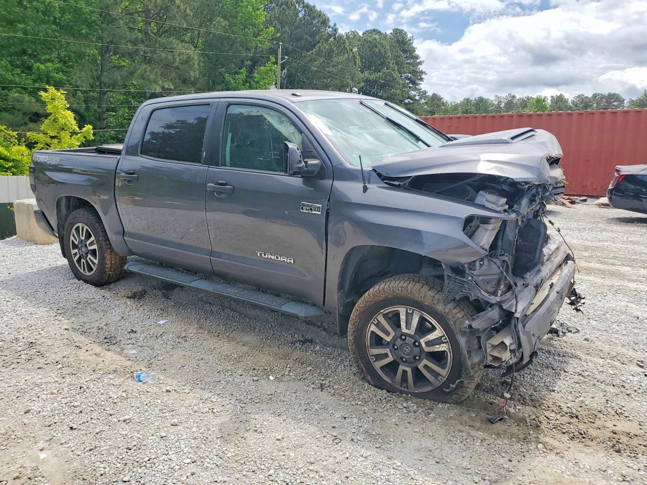 Toyota Tundra Crewmax Sr5