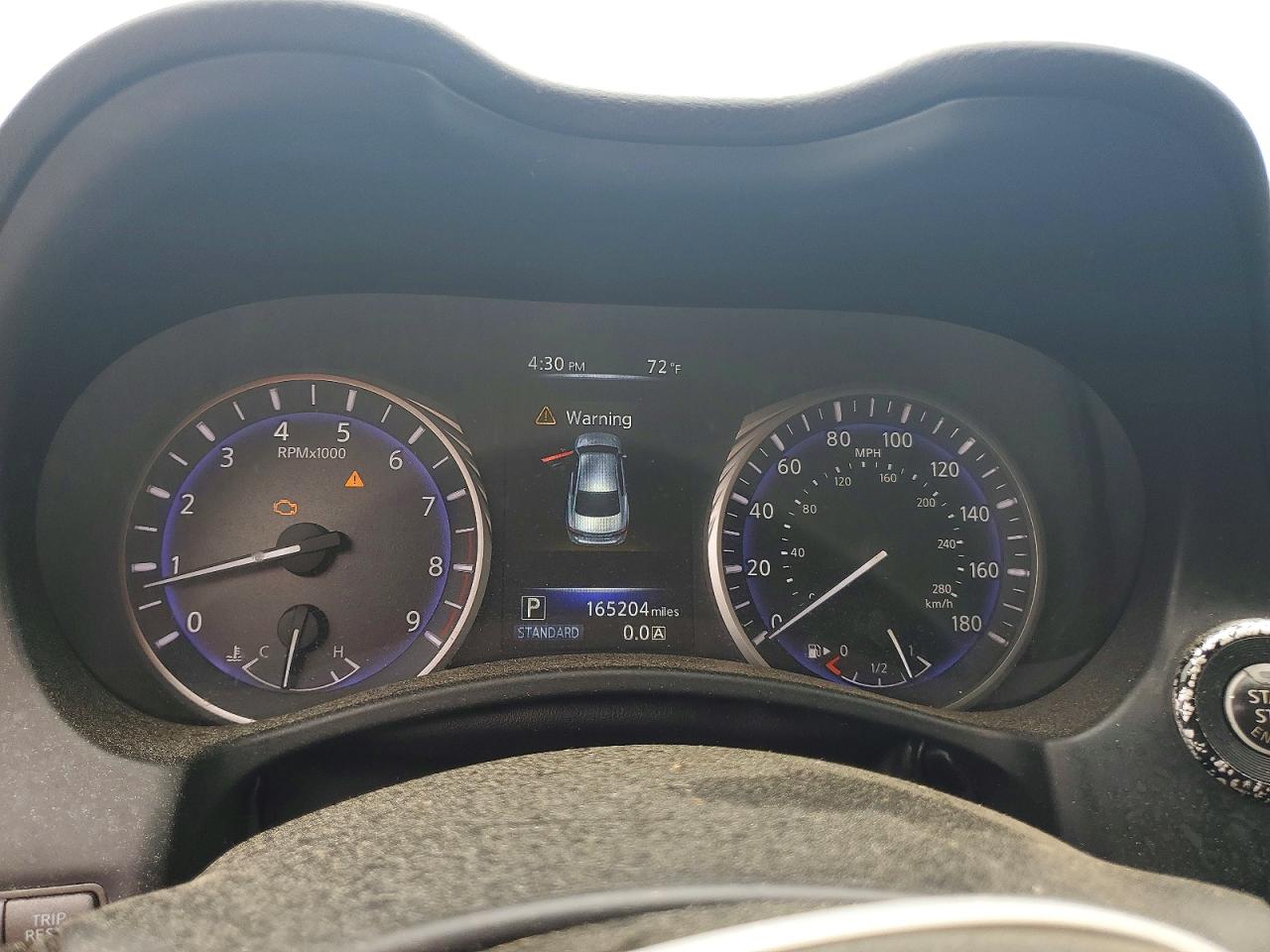INFINITI Q50 Premium