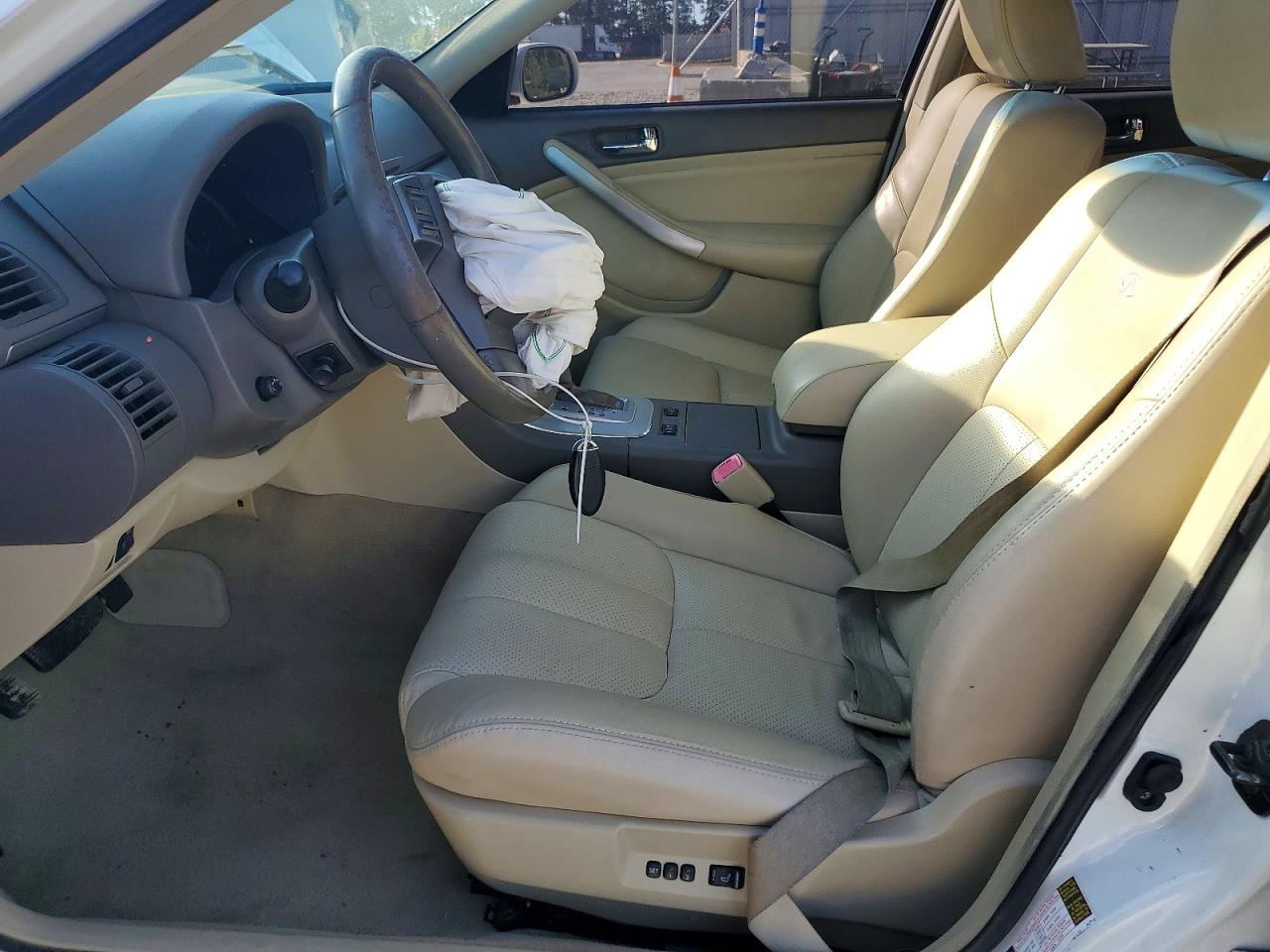 INFINITI G35 Base