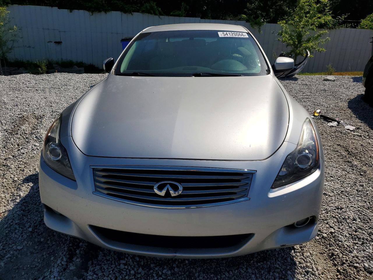 INFINITI G37 Base