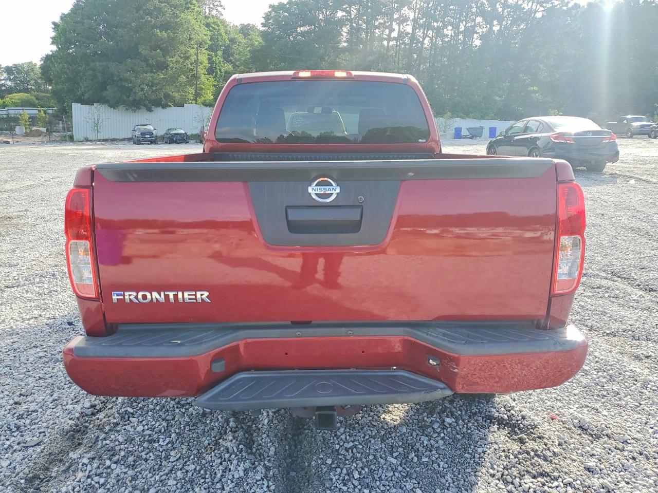 Nissan Frontier S