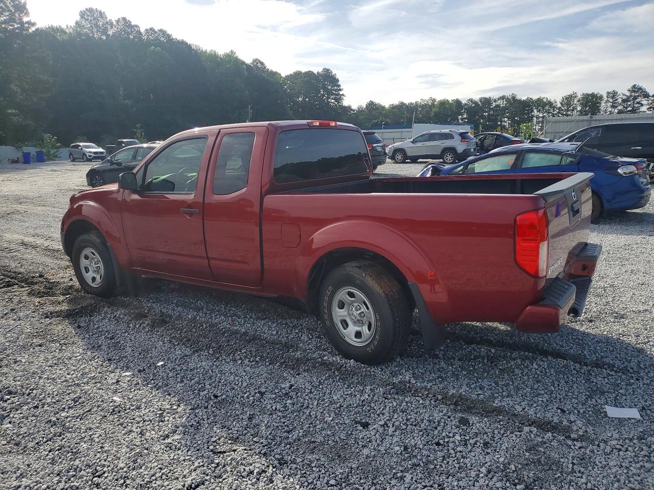 Nissan Frontier S