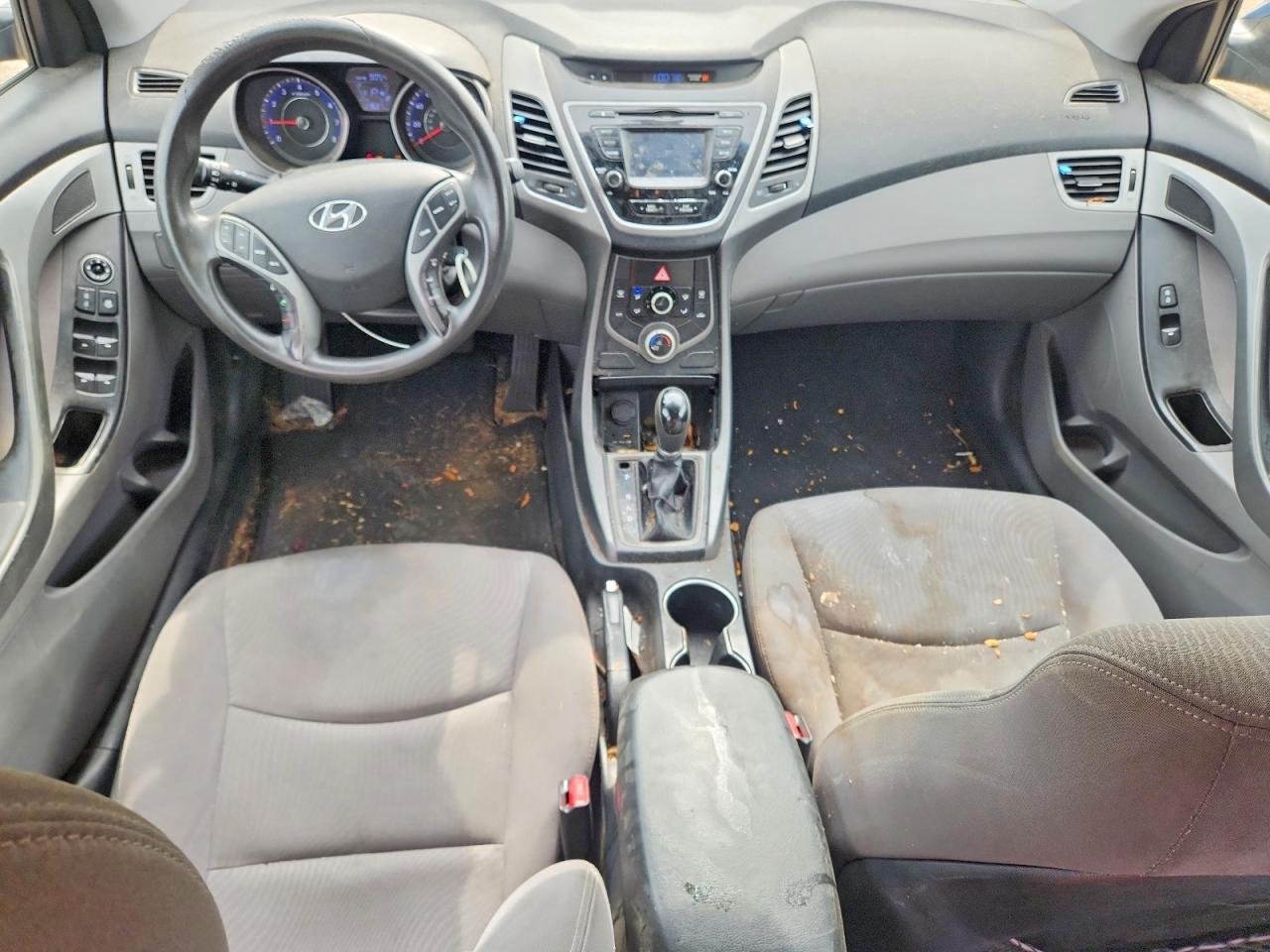Hyundai ELANTRA Se