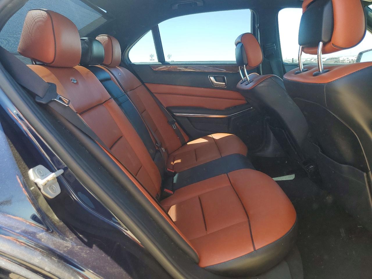 Mercedes-Benz E-Class 350