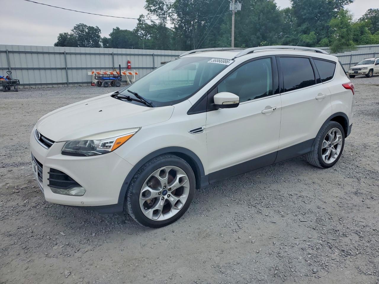 Salvage Ford Escape Image