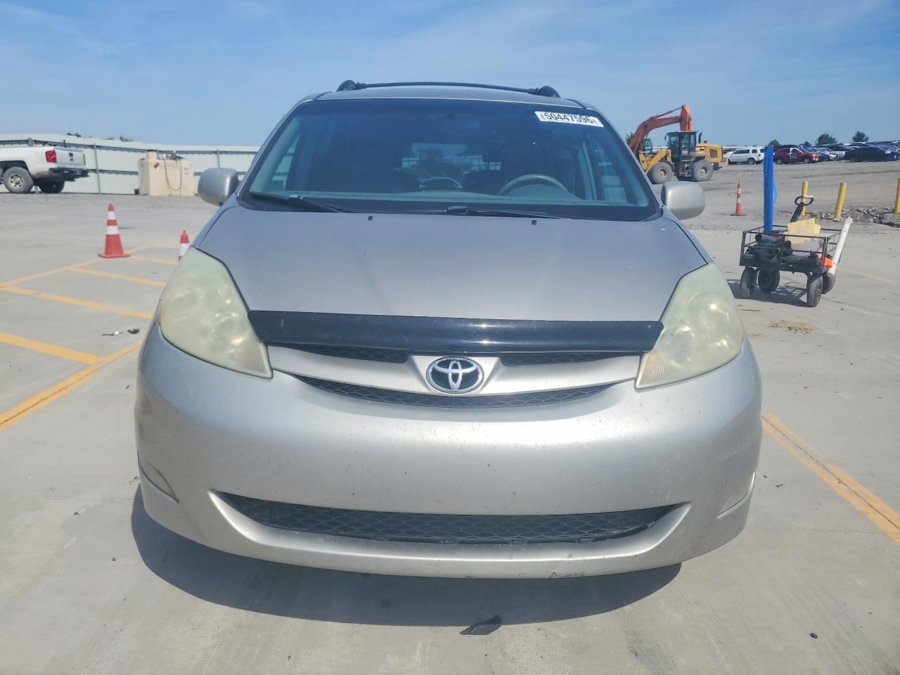 Toyota Sienna Xle 7 Passenger
