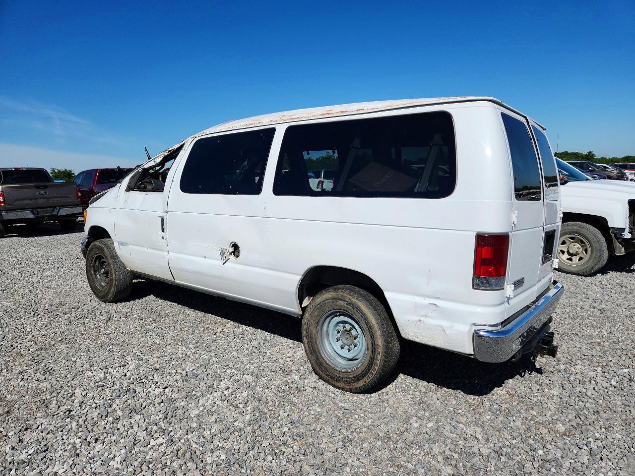 Ford Econoline E350 Super Duty Wagon