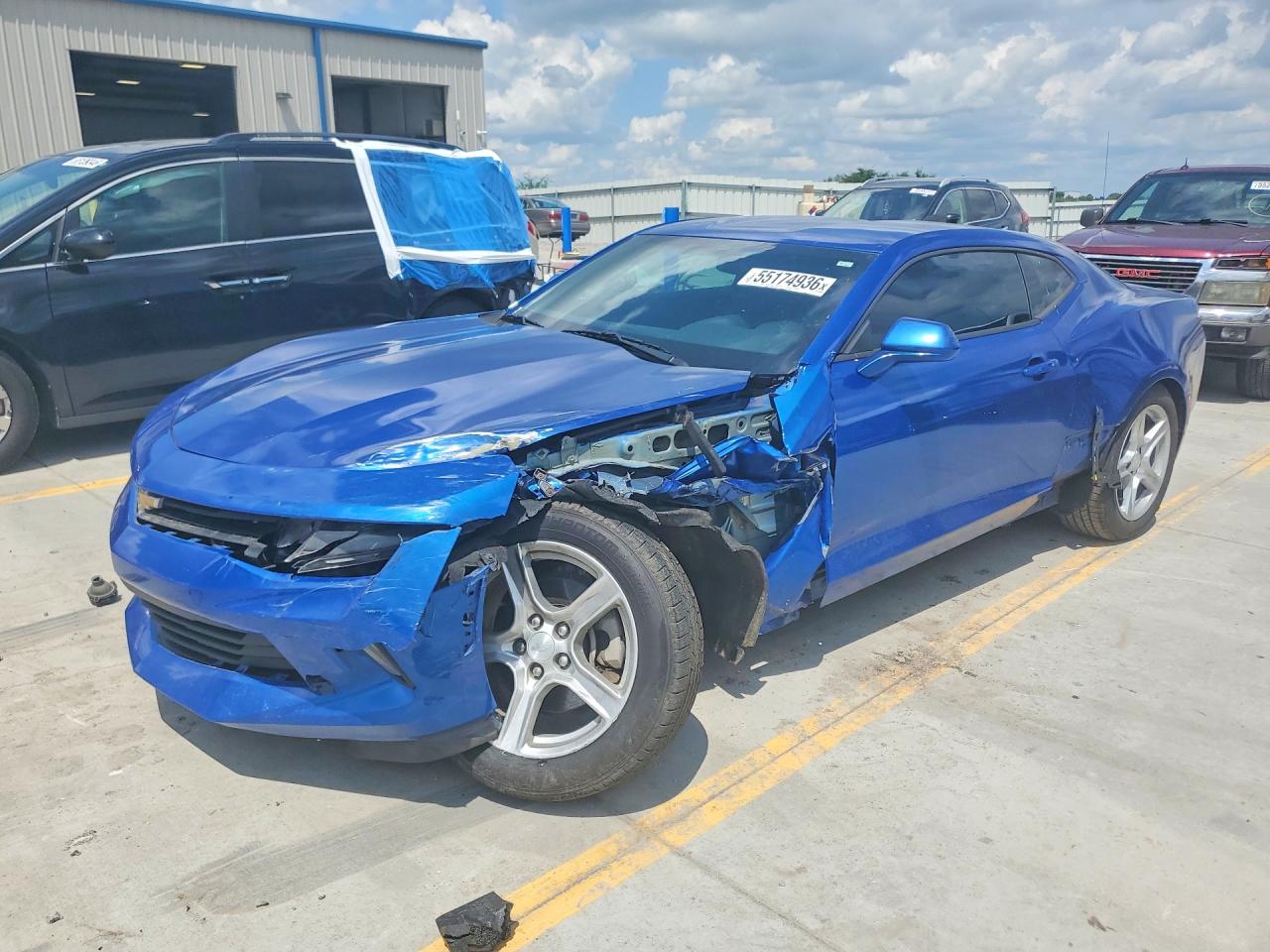 Salvage Chevrolet Camaro Image