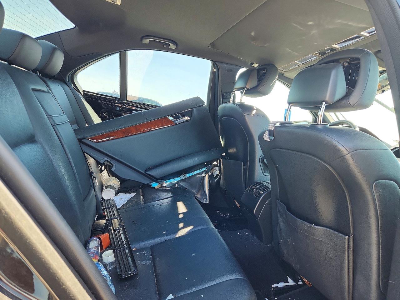 Mercedes-Benz C-Class 300