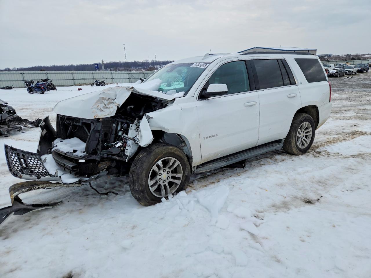 Salvage Chevrolet Tahoe Image