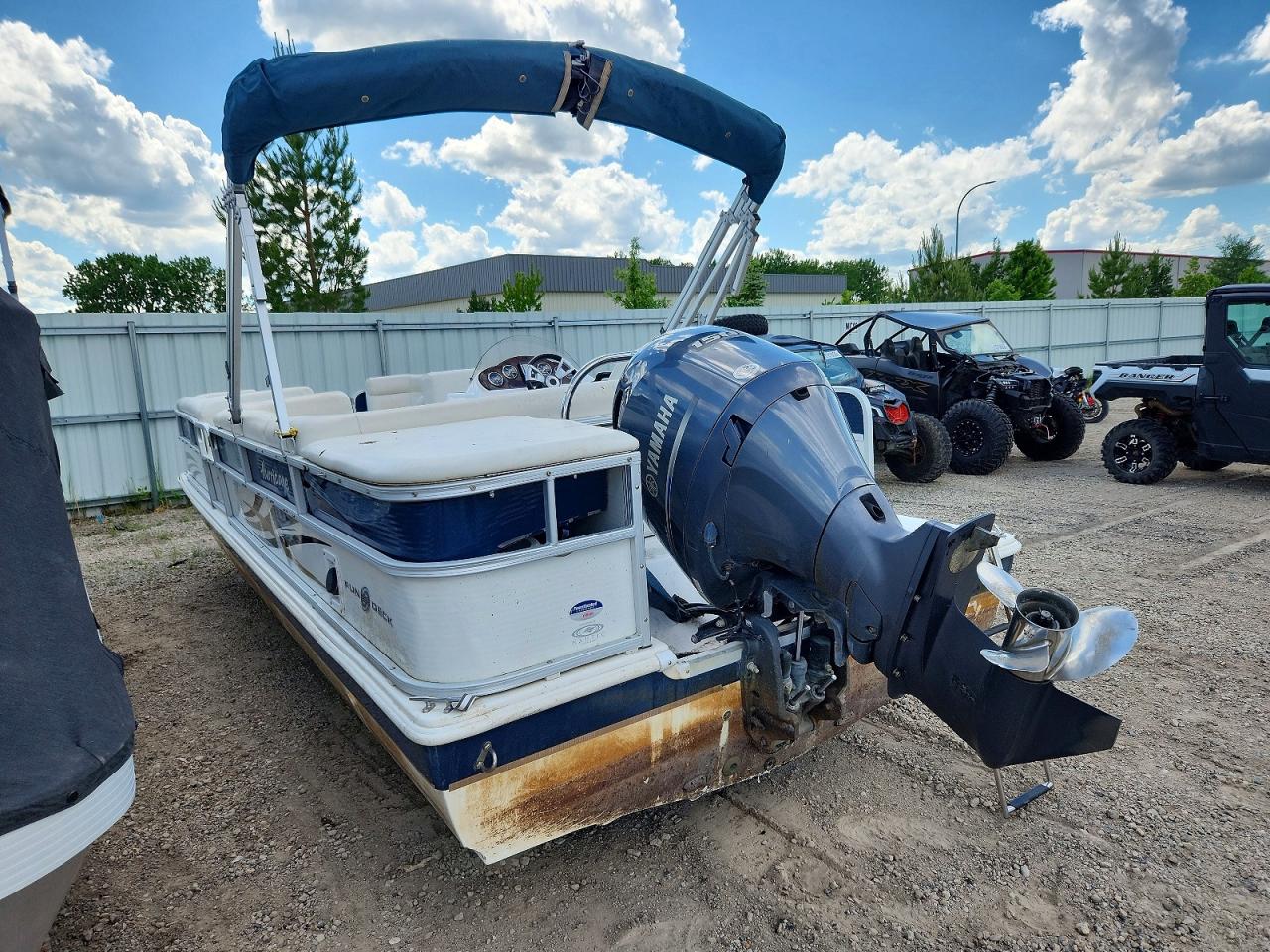Hurricane Godfrey Marine Fun Deck 2