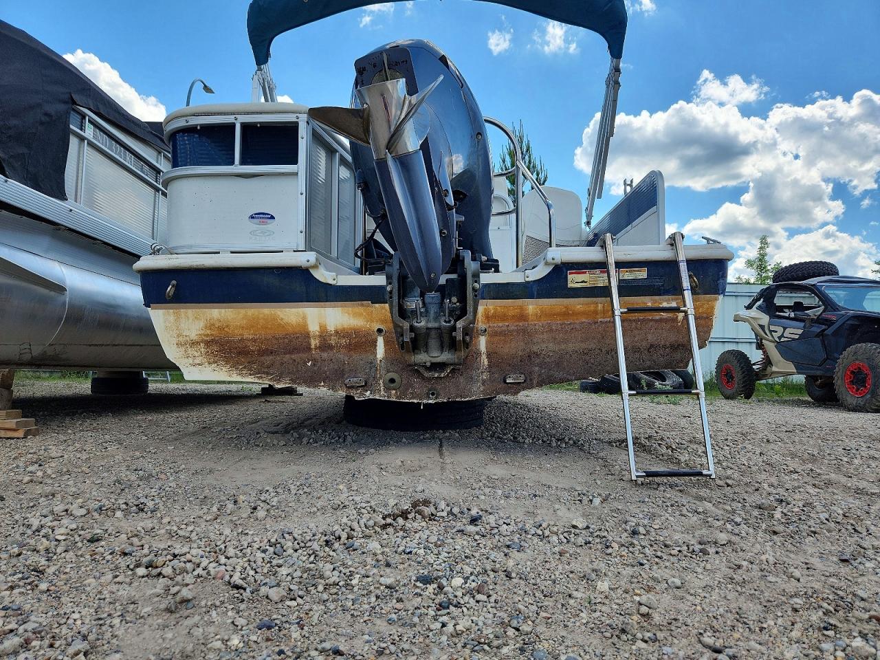 Hurricane Godfrey Marine Fun Deck 2
