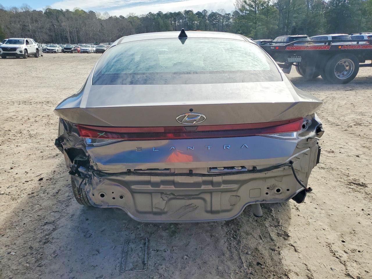 Hyundai ELANTRA Se