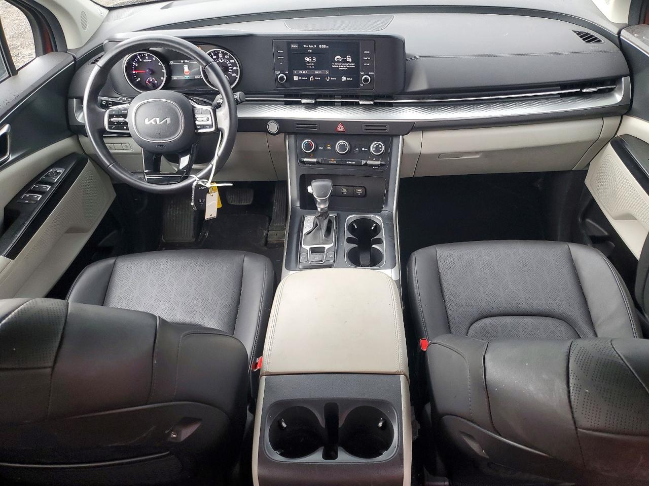Kia Carnival Lx