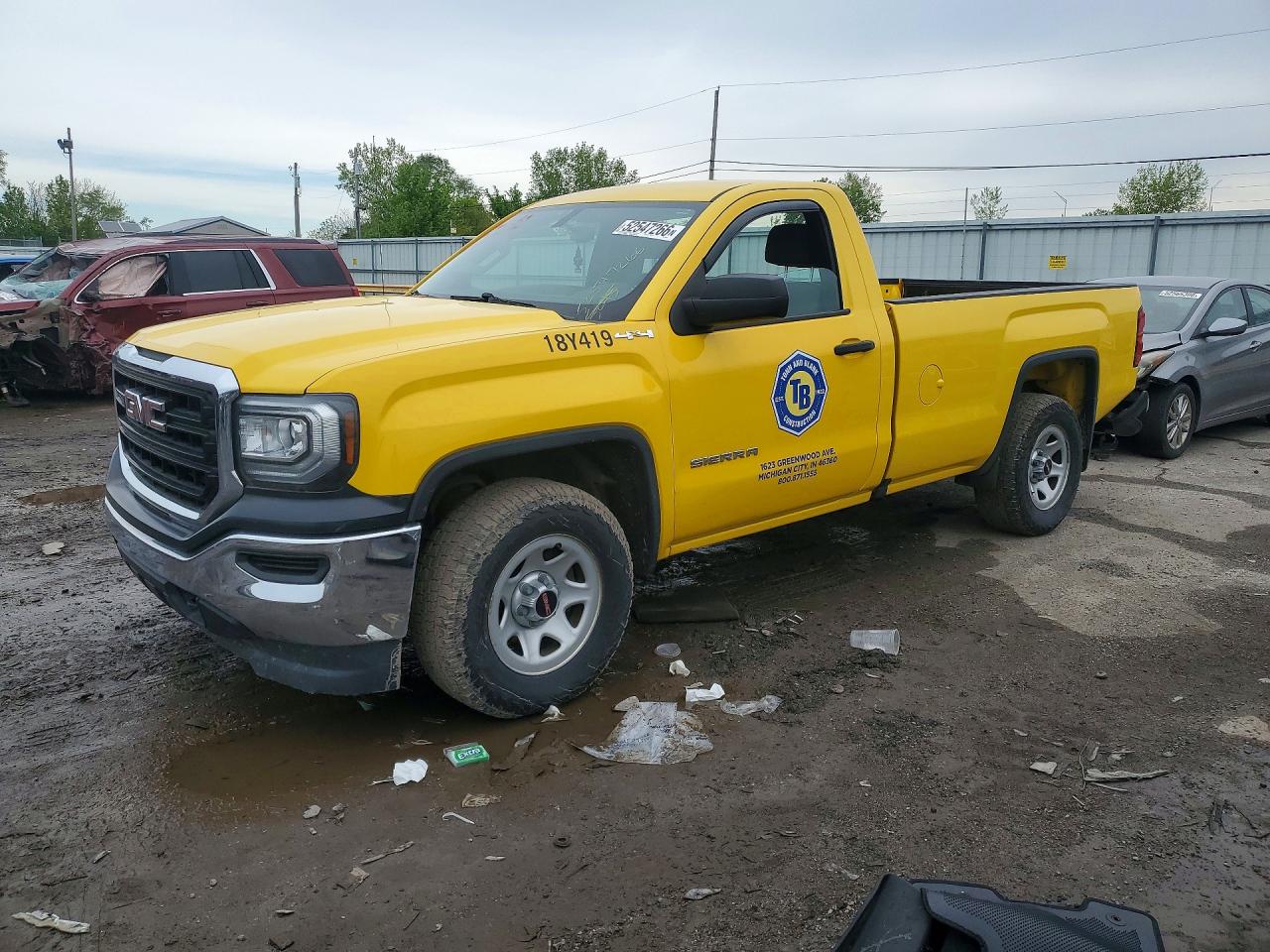 Salvage GMC Sierra Image