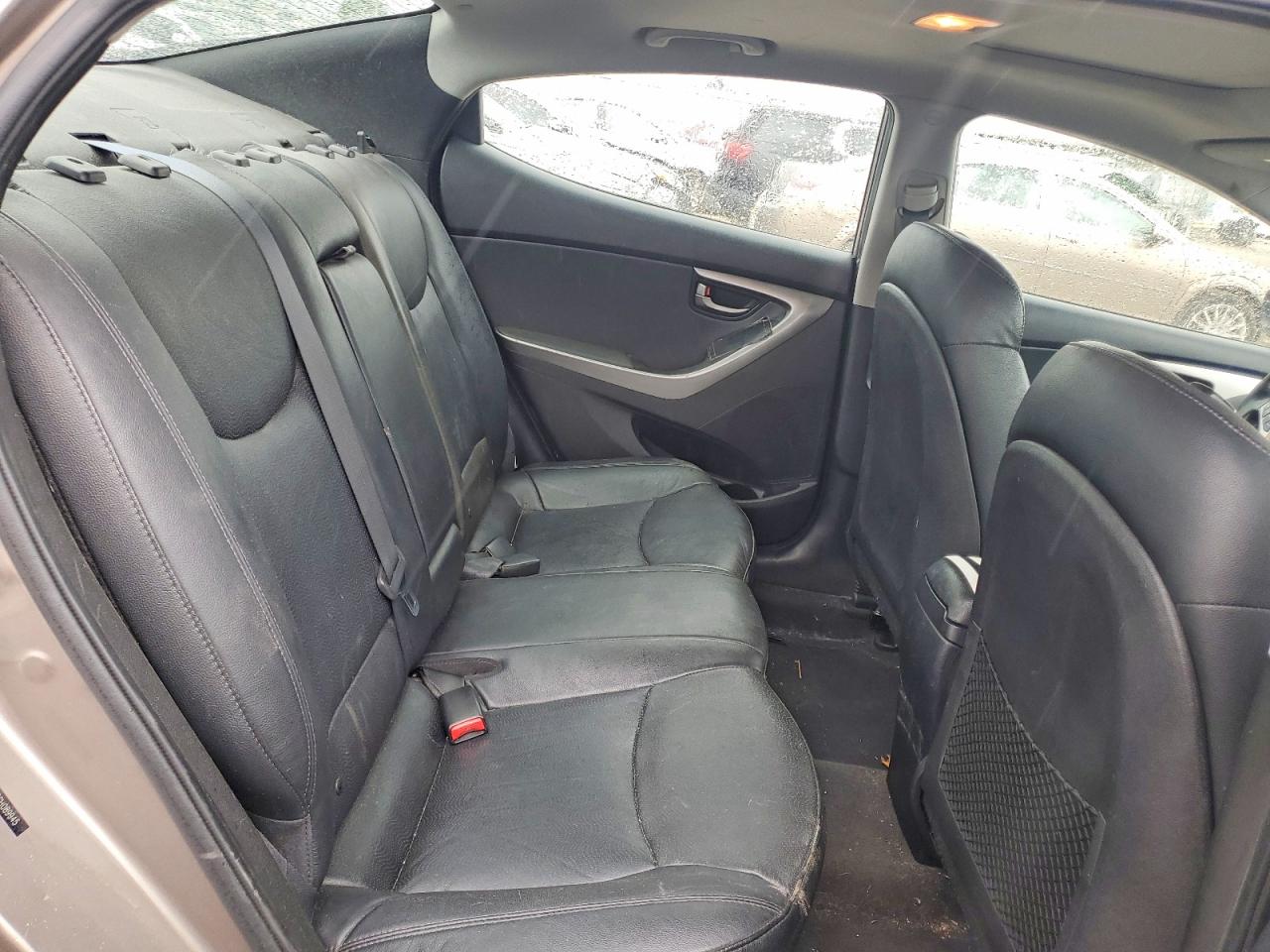 Hyundai ELANTRA Limited