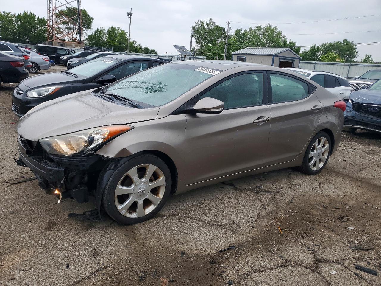 Salvage Hyundai ELANTRA Image