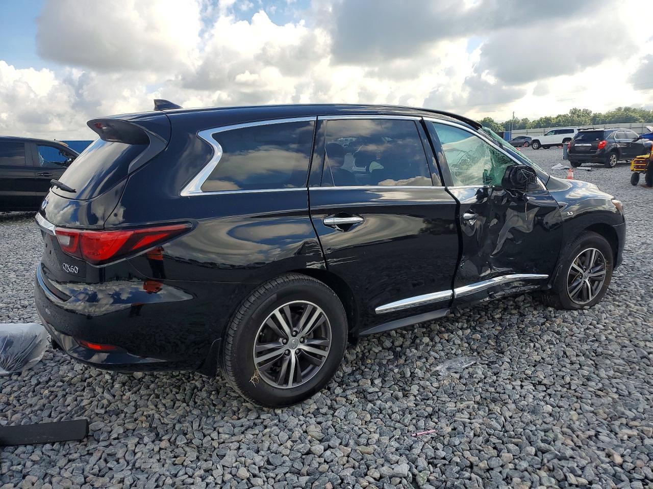 INFINITI Qx Pure