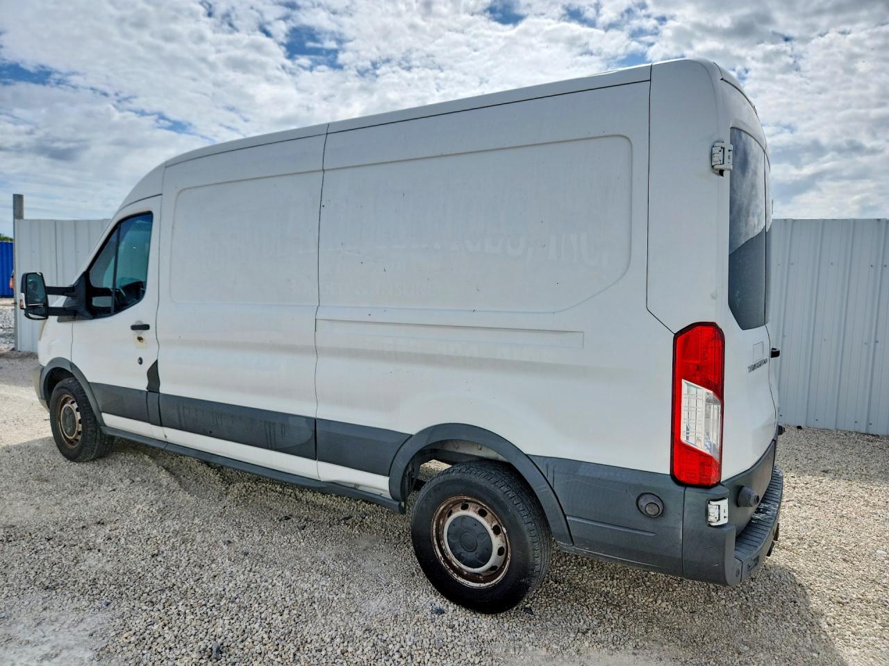 Ford Transit T-250