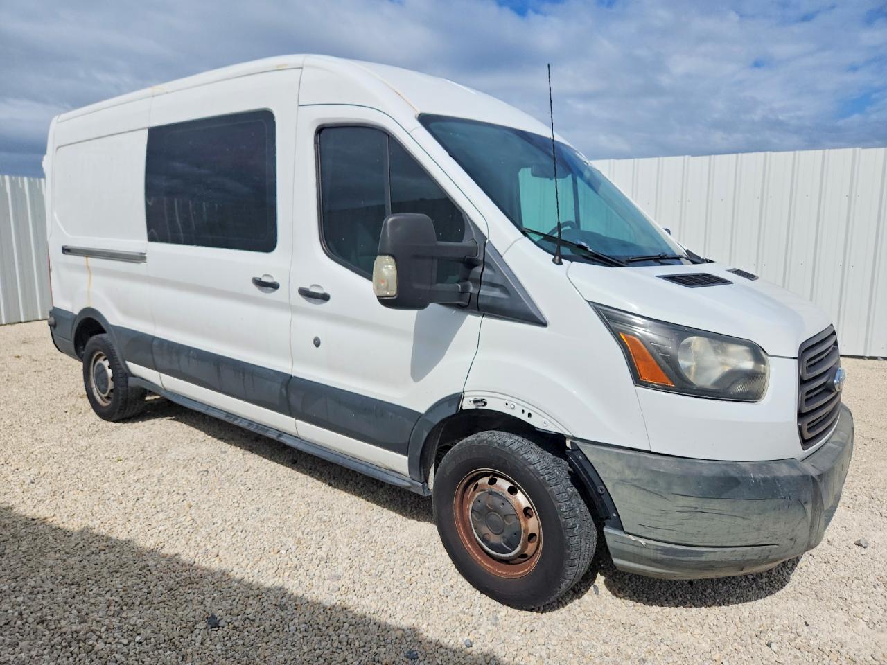 Ford Transit T-250
