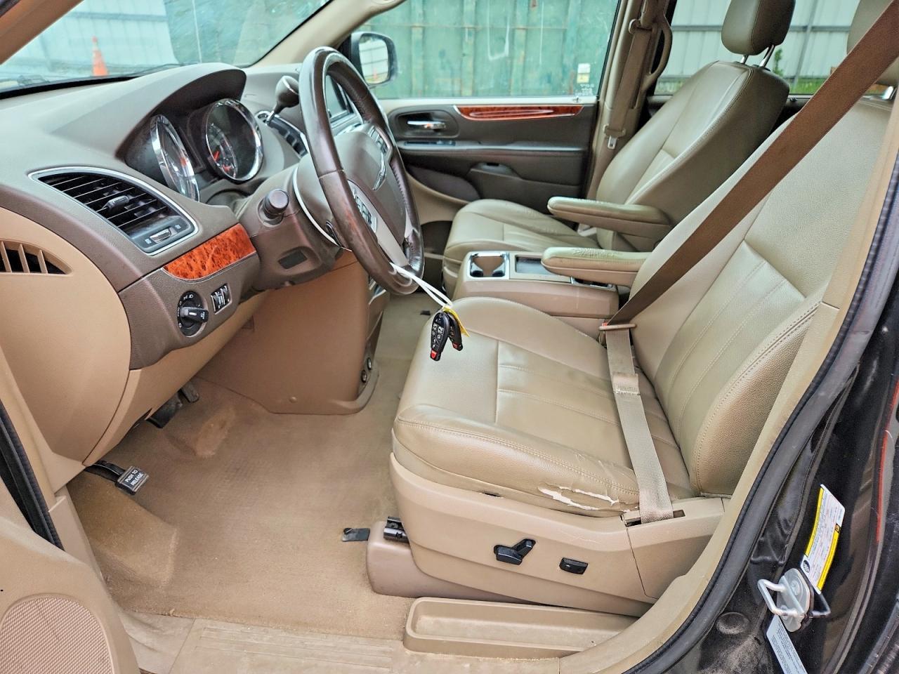 Chrysler Minivan Touring