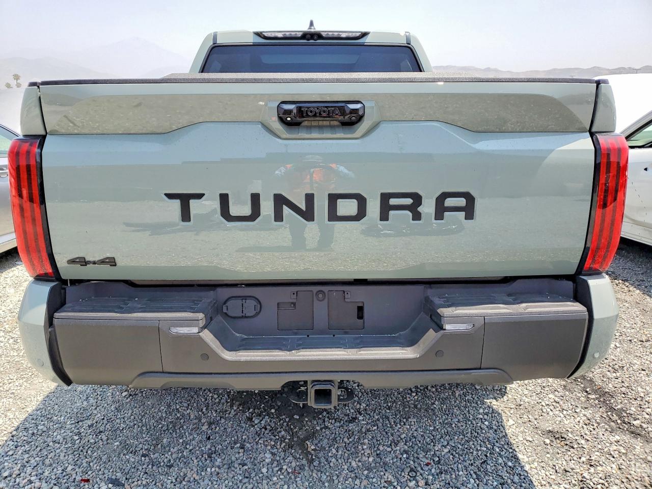 Toyota Tundra Limited